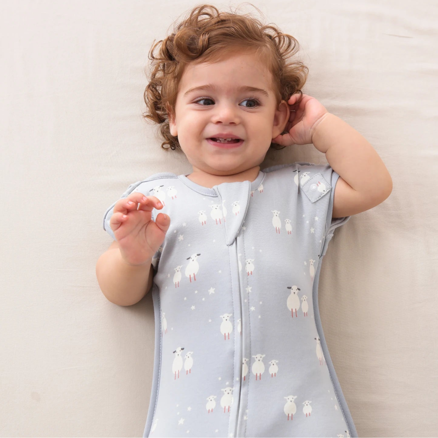True Bub™ LullaNest - Anti Startle Swaddle 0-9M