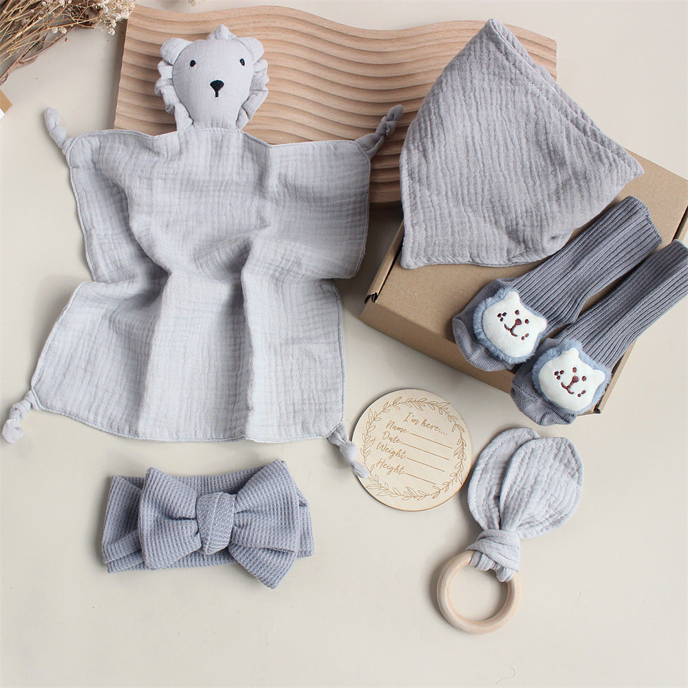 True Bub™ Emiliana Baby - Muslin Animal and Socks Gift Set 6pcs