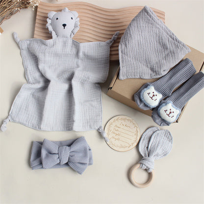 True Bub™ Emiliana Baby - Muslin Animal and Socks Gift Set 6pcs