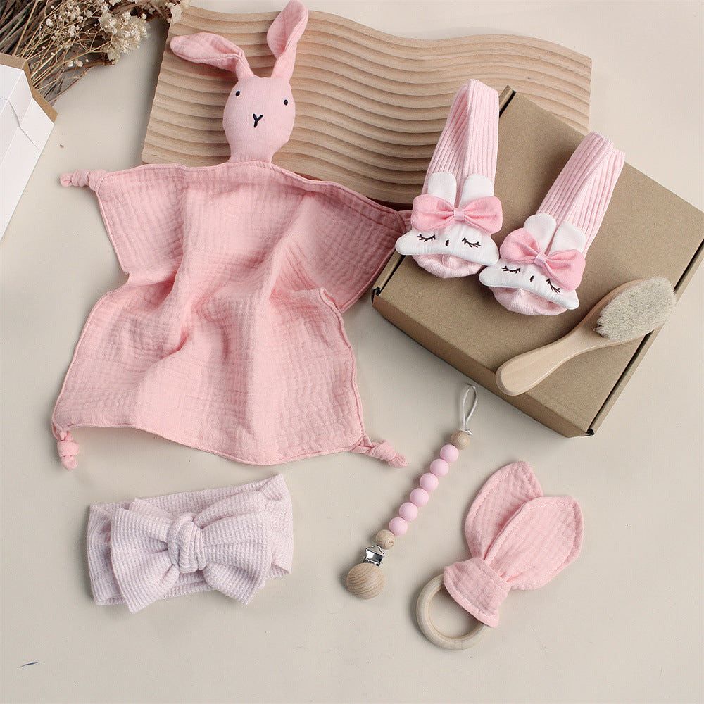True Bub™ Emiliana Baby - Muslin Animal and Socks Gift Set 6pcs