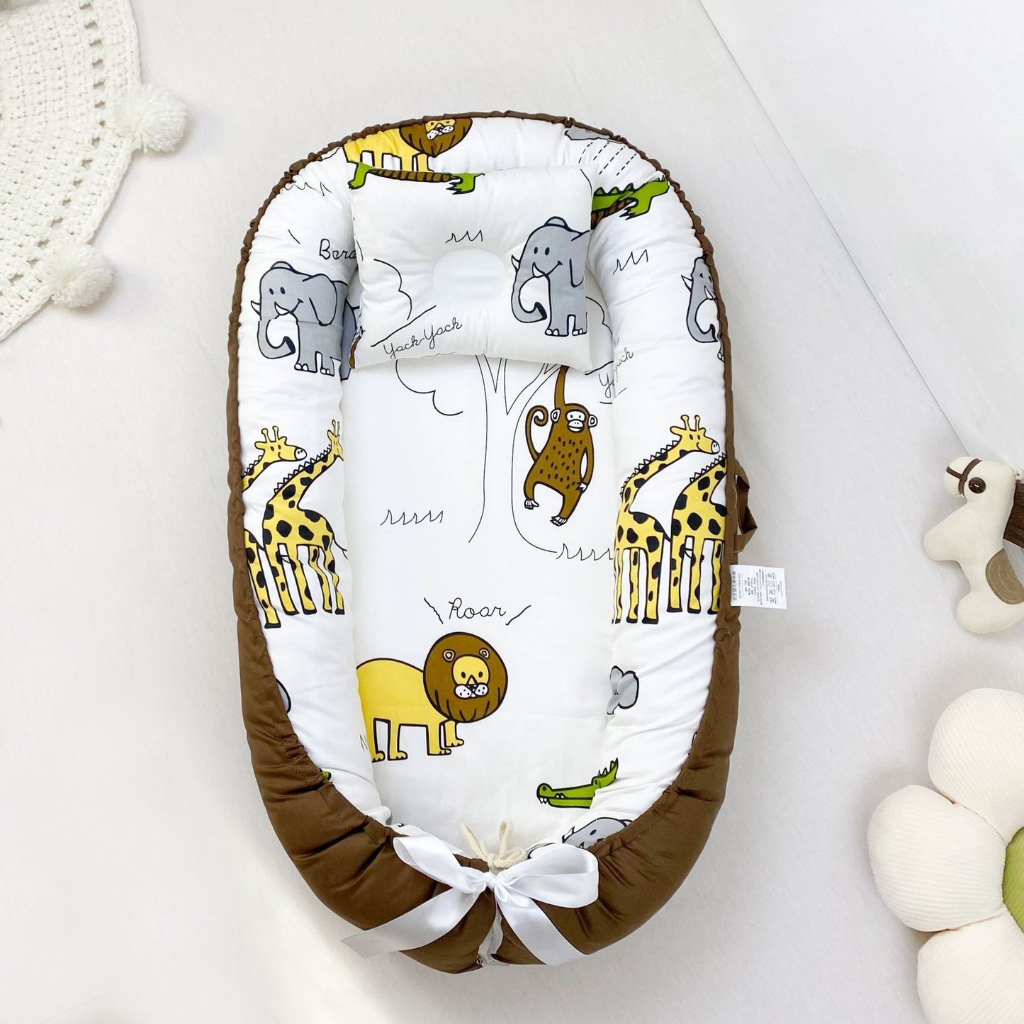 True Bub™ Baby Lounger - Pure Cotton Baby Portable Nest