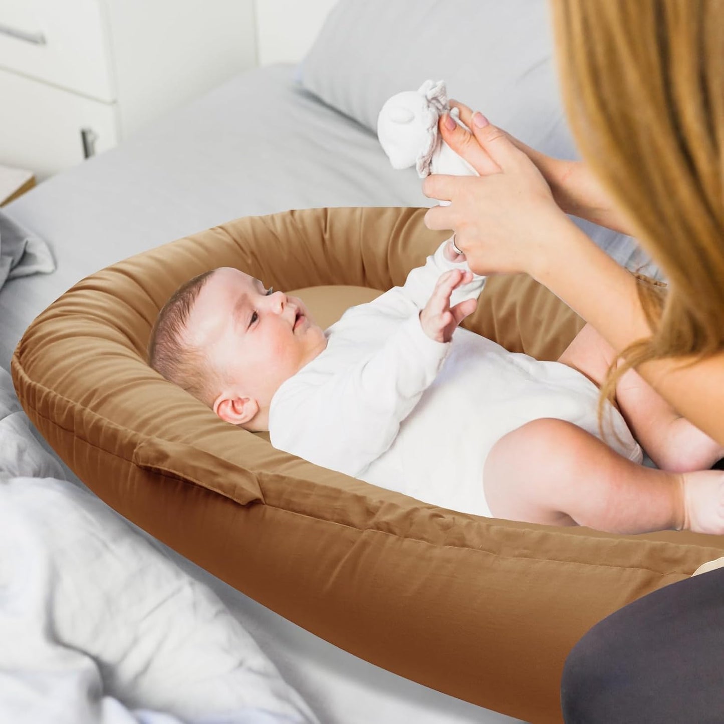 True Bub™ Harley Baby Lounger - Portable Baby Nest, Soft Breathable Cotton Reversible Unisex Infant Bed