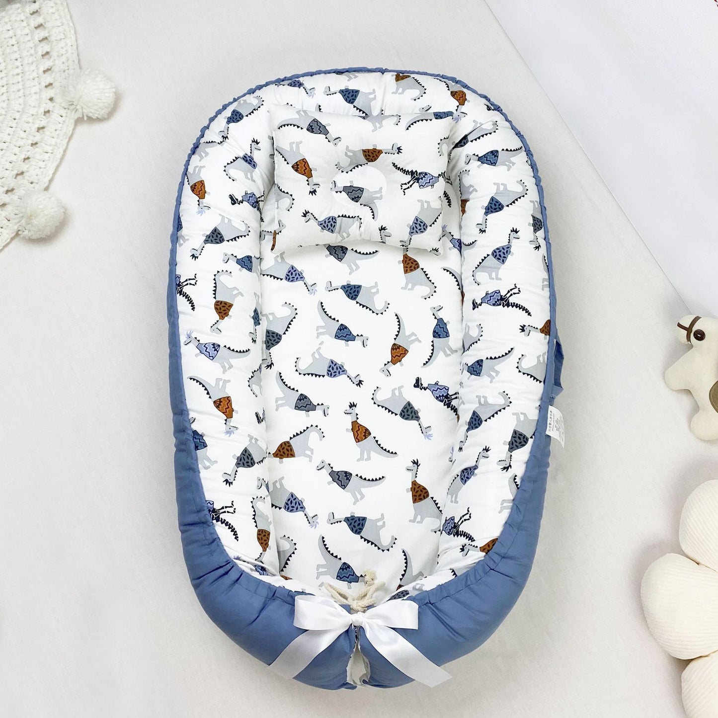 True Bub™ Baby Lounger - Pure Cotton Baby Portable Nest
