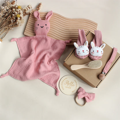 True Bub™ Emiliana Baby - Muslin Animal and Socks Gift Set 6pcs