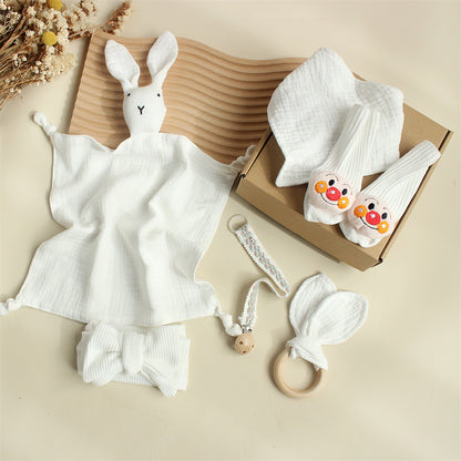 True Bub™ Emiliana Baby - Muslin Animal and Socks Gift Set 6pcs