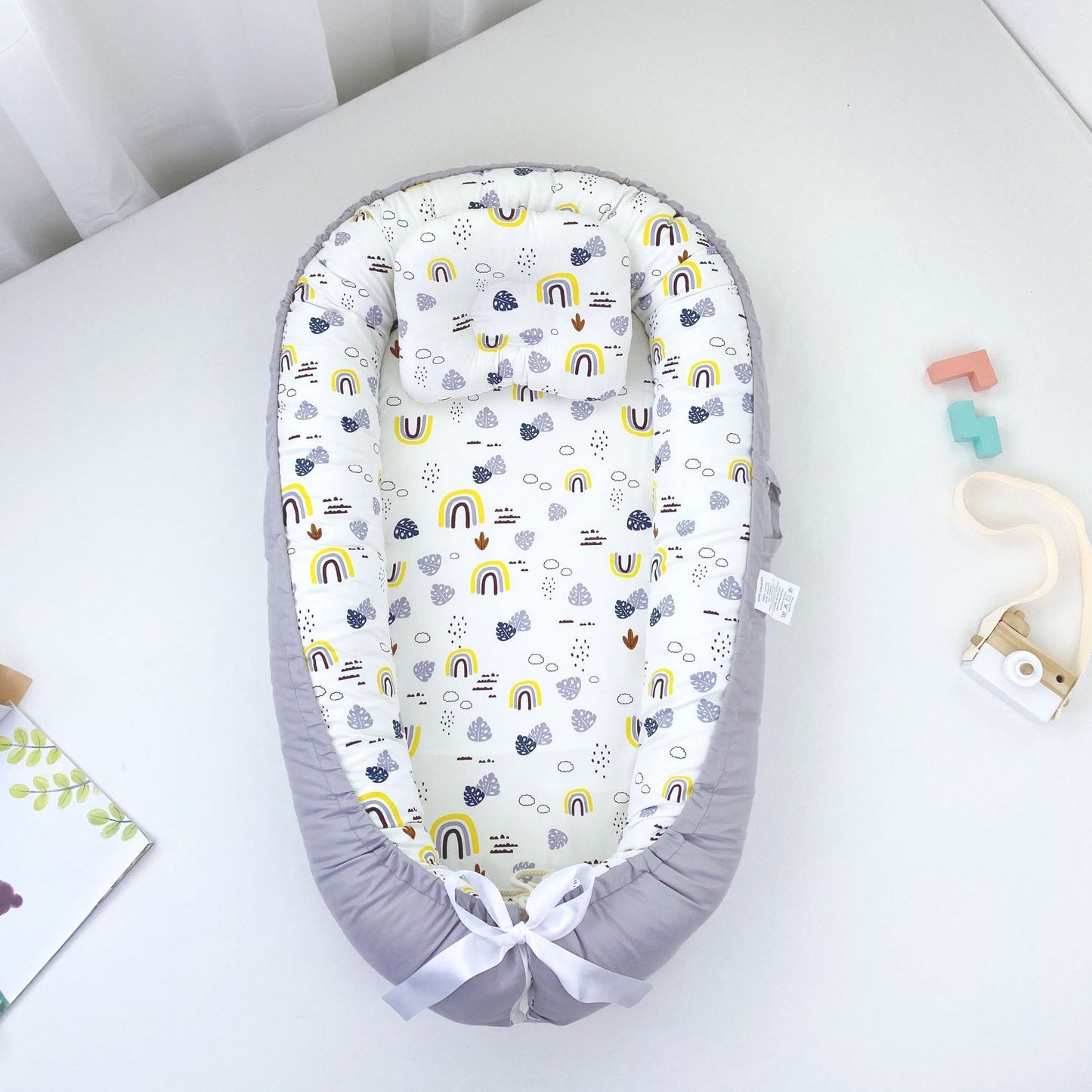 True Bub™ Baby Lounger - Pure Cotton Baby Portable Nest