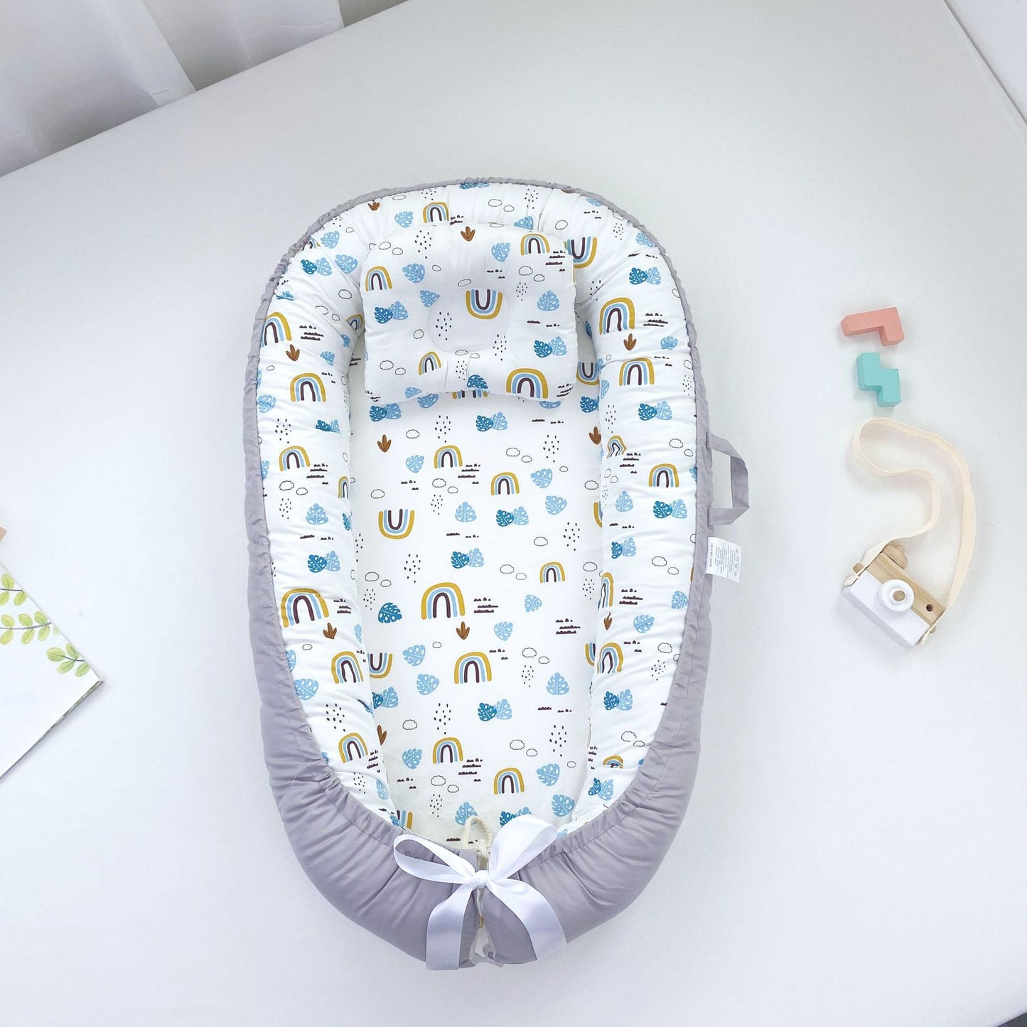 True Bub™ Baby Lounger - Pure Cotton Baby Portable Nest